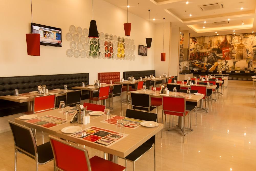 Red Fox By Lemon Tree Hotels, Sector 60, Gurugram Gurgaon Dış mekan fotoğraf